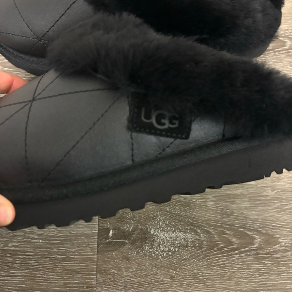 UGG | Pearlized Slipper In Black Leather Indoor Outdoor NEW GIFT - Picture 8 of 10
